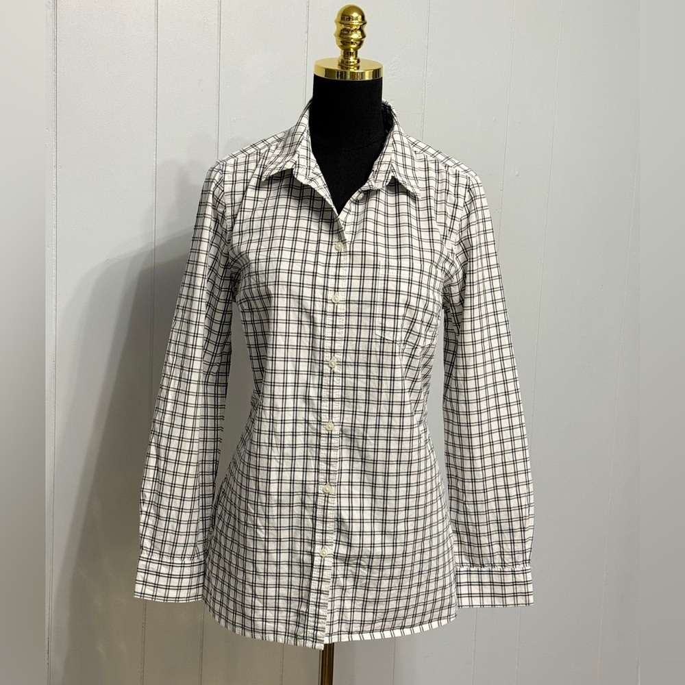 #14) Banana Republic 100% Cotton Black and White Plaid Shirt